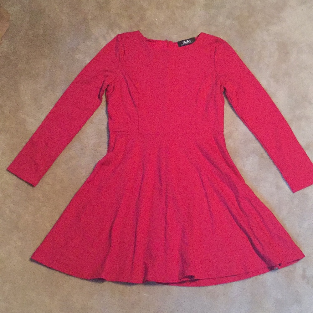Lulus Long Sleeved Red Swing Dress Size L